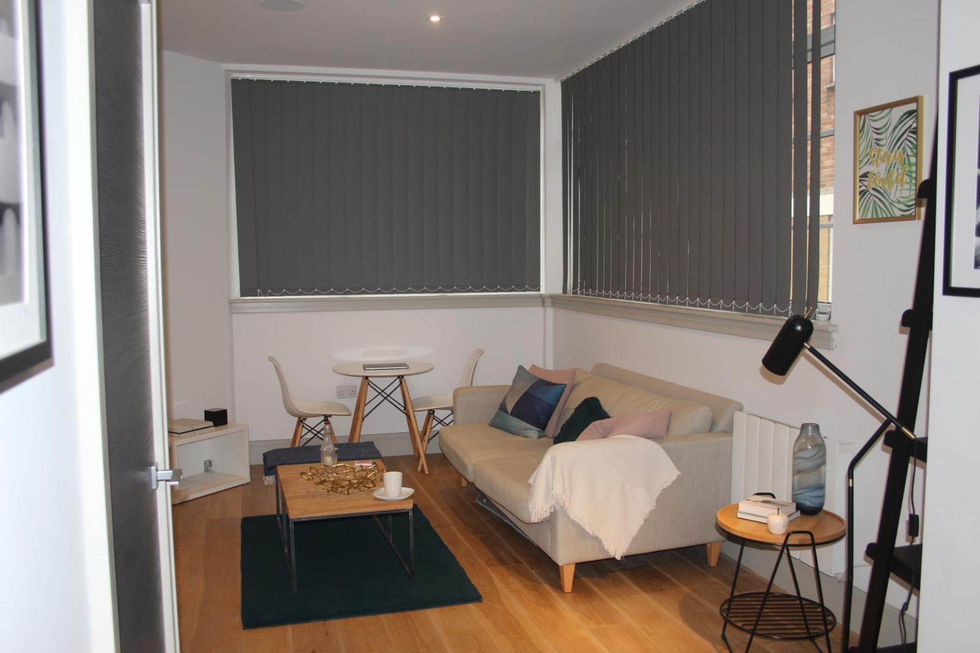 Entire Flat Near Bridge Appartamento