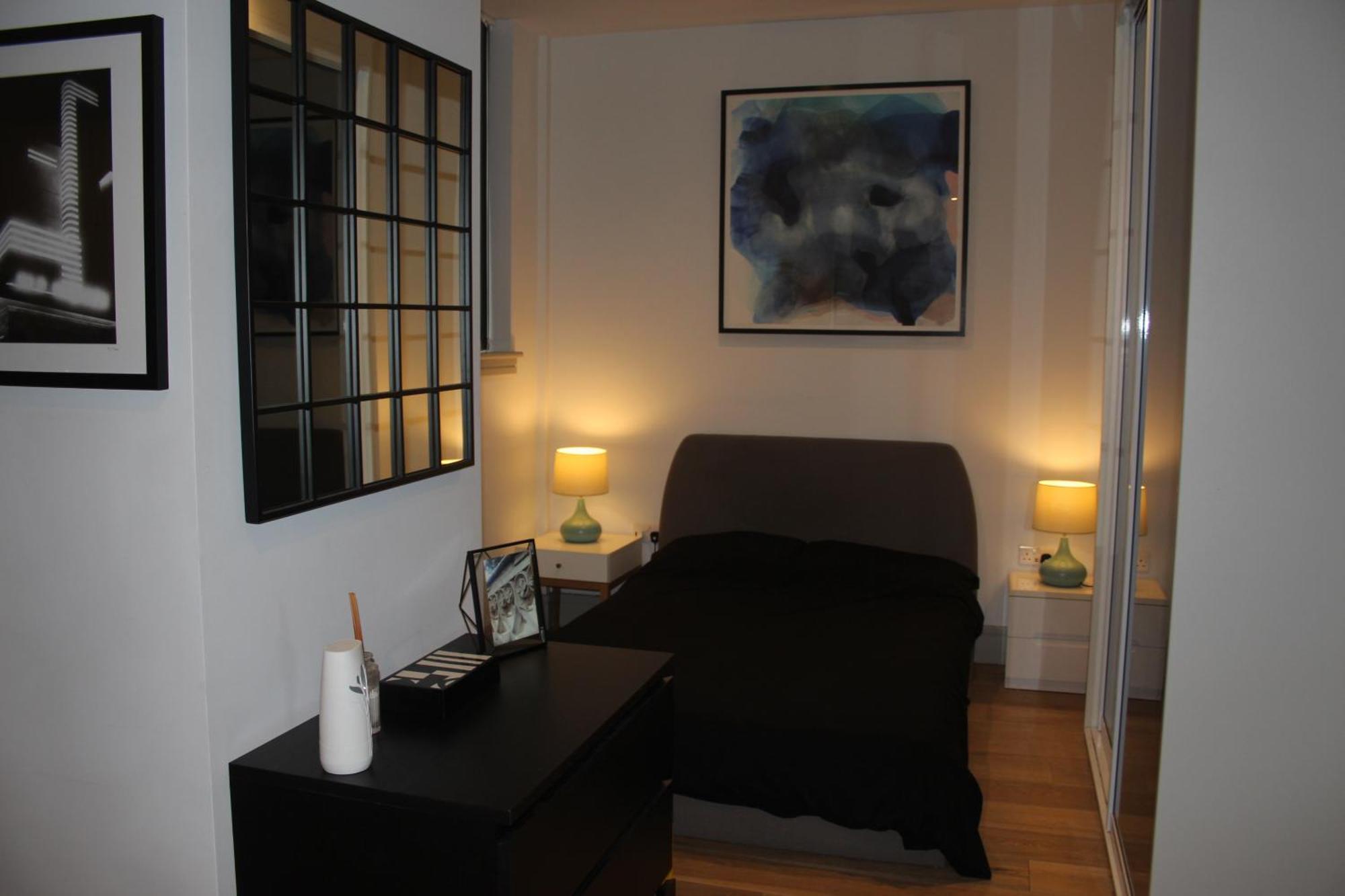 Appartamento Entire Flat Near Bridge
